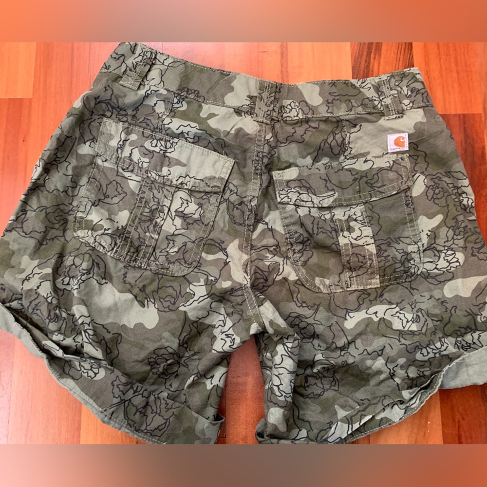 Carhartt camouflage- camp shorts